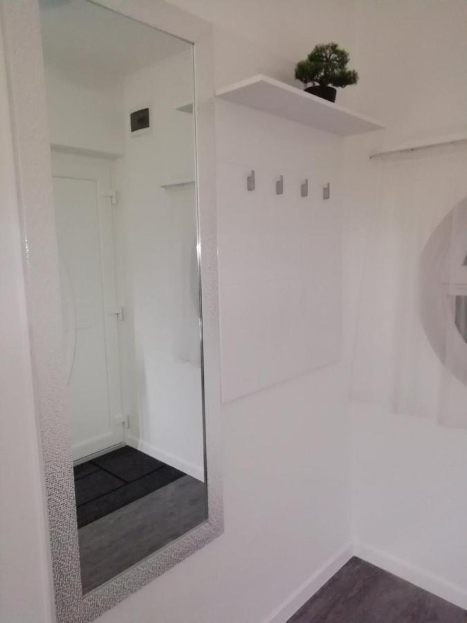 Salvus Apartman Appartement Eger Buitenkant foto